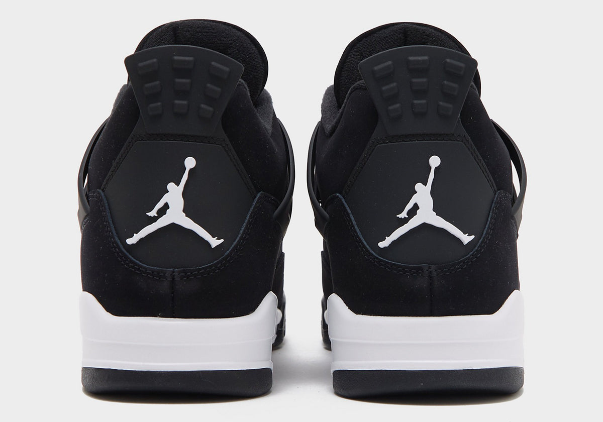 Air Jordan 4 Retro "White Thunder"